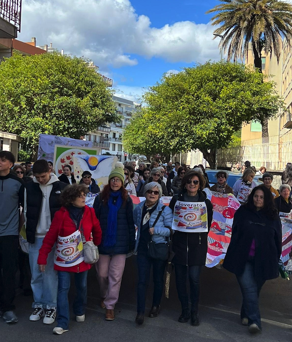 Dieci Cento Mille Piazze Donne per la Pace 